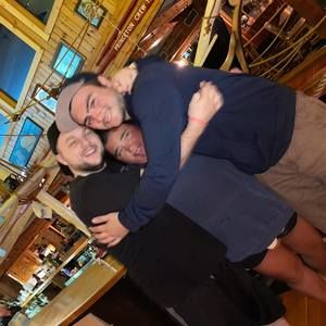 Meet your Posher, Joanie